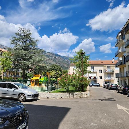 Agreable Appartement F3 Climatise Корт Экстерьер фото